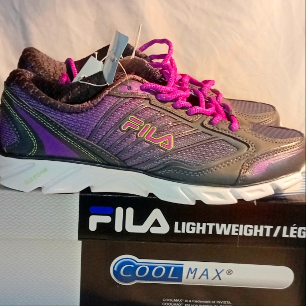 Womans Fila Purple and Gray Sneakers Size 7